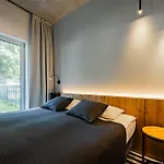 Vacationclub - Green Port Apartament 002